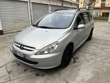 Peugeot 307 2.0 HDi SW AUTOCARRO 4 POSTI