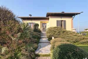 VILLA SINGOLA A TRENZANO