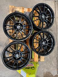 OZ ultraleggera 18x8 big brake