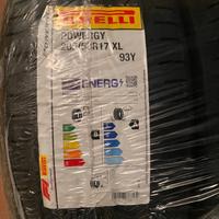 2 Gomme nuove Pirelli 205/50 R17 93Y