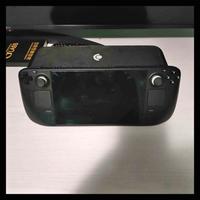 Steam Deck LCD da 64GB + Accessori