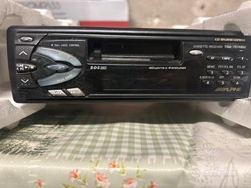 Autoradio a cassette
