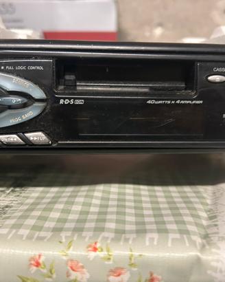 Autoradio a cassette
