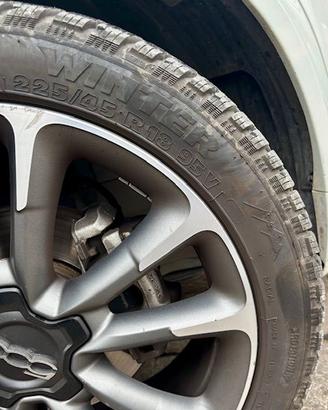 Gomme invernali 222/45/18 V