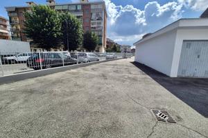 Box / Garage di 12 m² a Nichelino