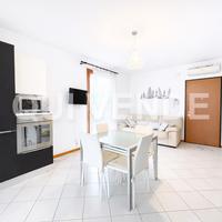 Trilocale con ampio giardino privato e piscina