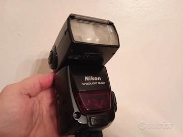 Flash Nikon SB800 usato Non del tutto funzionante