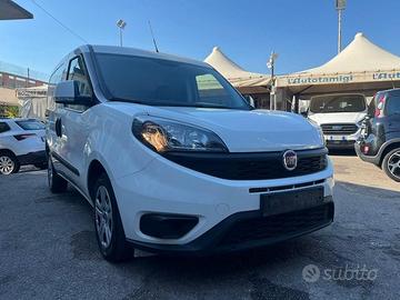 FIAT Doblò 1.6 Mjet 16v 105CV SX 3POSTI t.a. ...