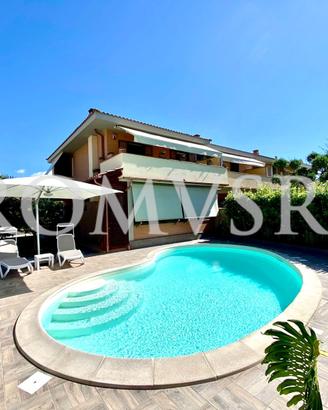 Villa con piscina lavinio zona giornalisti