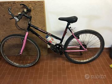 mountain bike 26" donna usata