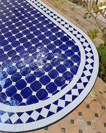 Tavolo in mosaico