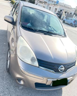 Nissan note dci 1490 (2010)
