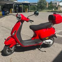 Vespa 50 LX