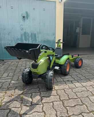 Trattore giocattolo