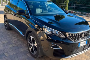 PEUGEOT 3008 ALLURE AUTOMATICA ANNO 2020