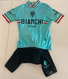 Pantaloncini + maglia  da ciclismo