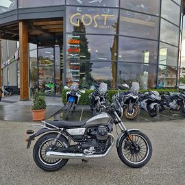 Moto Guzzi V9 roamer