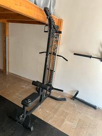 Lat Machine Palestra, Attrezzi palestra