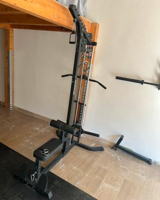 Lat Machine Palestra, Attrezzi palestra