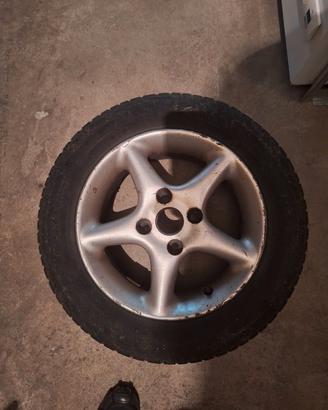 Cerchi R14 peugeot 206 e ruota di scorta con cric