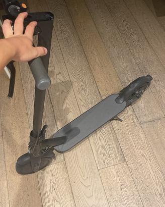 Xiaomi Mi Electric Scooter 1S