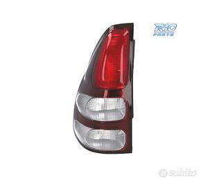 FANALE SINISTRO TOYOTA LAND CRUISER FJ120 03-08