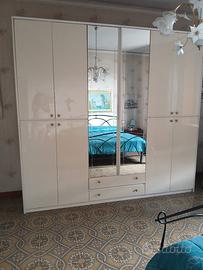  camera da letto cometa di letto bianca  a 20