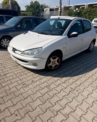 Ricambi Peugeot 206 1.4 HDi 5P Anno 2004 Codice Mo