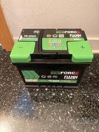 Batteria per auto nuova