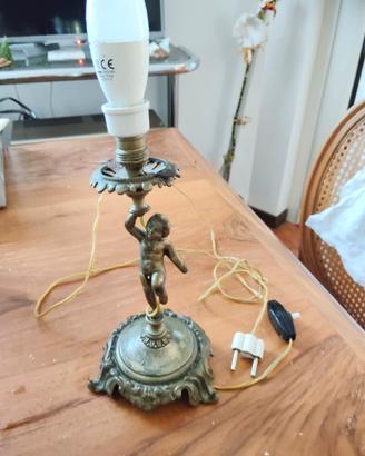 Lampada vintage in ottone stile barocco