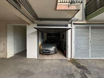 Rif.LA70| garage aci sant'antonio