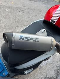 Terminale Akrapovic BMW c sport