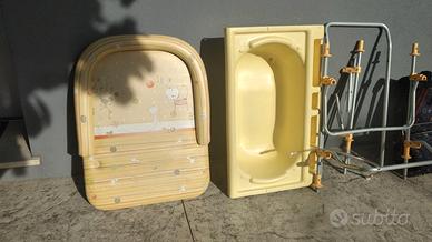 Fasciatoio con vaschetta da bagno