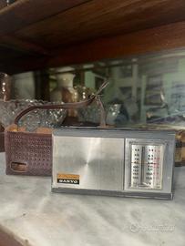 Radio portatile vintage Sanyo 8 Transistor