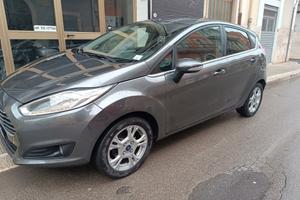 Ford Fiesta 1.5 TDCi 75CV 5 porte TITANIUM NAVI