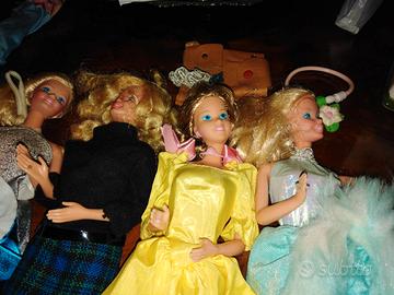 Lotto barbie varie + barbie dream shop 1984
