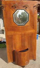 antico attaccapanni con bastoniera