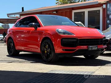Cayenne Coupé 4.0 V8 Turbo S E-Hybrid(( 680 cv ))