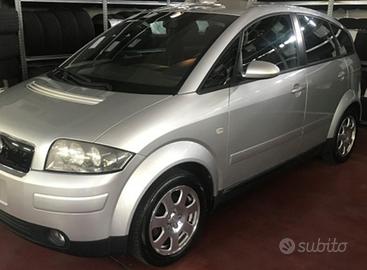 Audi A2 cofano griglia parafanghi