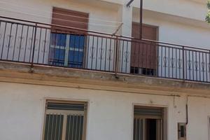 Villetta su due piani