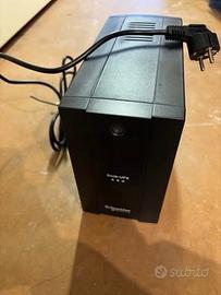 UPS schneider electric 650va SX3650