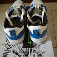 Scarpe sportive eleganti