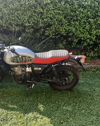 Moto SWM
