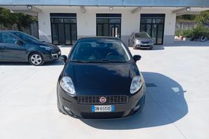 Grande Punto GPL " PERFETTE CONDIZIONI"