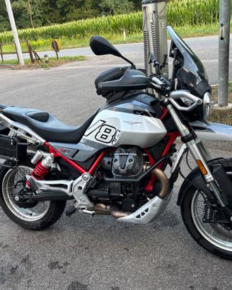GUZZI V85 TT