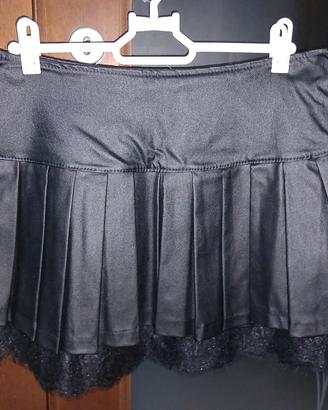 gonna corta nera similpelle