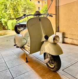 Vespa 125 faro basso 1953