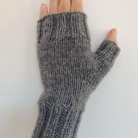 Guanti grigi senza dita in misto lana