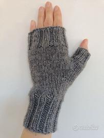 Guanti grigi senza dita in misto lana