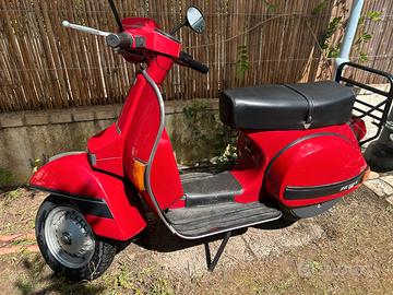 Vespa PX 125 E Arcobaleno - restaurata - documenti